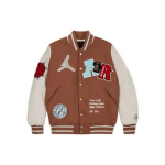 Air Jordan x Travis Scott Varsity jakk (Aasia suuruse m&auml;&auml;ramine) Antiikpruun meeste &uuml;ler&otilde;ivas DO4104-256 L
