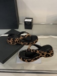 2025 Suvi Uued Naiste Mugavust Pl&auml;tud Leopard Pehmed Paksude Tallaga Pilve sussid Reisi Puhkus Rannakingad Uued Naiste Sandaalid 35 pruun