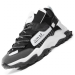 Uus mood meeste jalan&otilde;ud vabaajajalatsid Meeste spordijalatsid v&otilde;rkkangast hingavad suurendatud paksu tallaga jooksujalatsid 39 valge