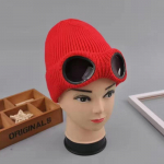 Moodne prillidega m&uuml;ts naistele, talvine soliidne vabaaja nokam&uuml;ts, kootud Korea kootud oranž must pea soojendusm&uuml;ts Unisex 56-58cm punane