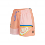 Nike Sportswear Icon Clash V&auml;rviplokkide ja lukuga taskuga tr&uuml;kitud kootud l&uuml;hikesed p&uuml;ksid Naiste Alaosad Rage-Red DJ5376-641 L