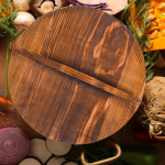 K&auml;sit&ouml;&ouml;na valmistatud puidust poti kaas turvaliseks ja stiilseks toiduvalmistamiseks 30cm