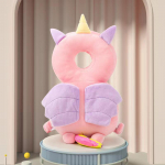 Beebi kukkumisvastane peakaitsepadi &ndash; hingav liblikas disain v&auml;ikelastele, kes &otilde;pivad k&otilde;ndima Plush-Unicorn