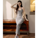 Disain-sensoriga kaelusega kleit naiste suveks Uus puhas seljata pikk seelik one size