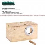 Selge papagoikasvatuskast: Must f&ouml;&ouml;niks, tiigrinahk, pojengi disain, rippuv linnupesamaja. With wood shavings, perch, screws