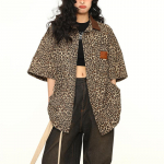 Unisex Vintage Leopard Print Polo Collar l&uuml;hikeste varrukatega t&auml;navajope L