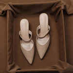 FASHION SHOES Meeste hingavad sporditossud Sportlikud jooksujalatsid naiste v&auml;litennise j&otilde;usaali treener 35 must