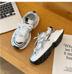 Paksutallalised kerged retro k&otilde;rgendavad pehmetallalised spordijalatsid naiste suvi 2025 uued mudelid n&auml;itavad jalgu v&auml;ikest Hongkongi stiili Pariisi isa kingad 35