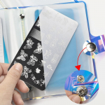 1 tk ristk&uuml;likukujuline k&uuml;&uuml;nekunsti stantsimisplaadi hoidikott 40 piluhoidjaga hoiukotti geellakiga k&uuml;&uuml;nte v&auml;rvimise mallikoti jaoks