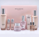 O HUI Miracle Moisture komplekt 9 toodet