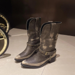 Naiste retro teksap&uuml;ksisaapad poolde s&auml;&auml;reni Cowboy ruudukujulise kontsaga terava varba platvormiga naiste paksud kontsad L&auml;&auml;ne terava varba metallist saapad 35 hall v&auml;rv