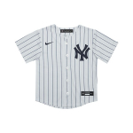 Nike New York Yankees triibulise logoga n&ouml;&ouml;pidega vabaaja mugavad spordis&auml;rgid l&uuml;hikeste varrukatega lastele valge 3Z3B3ZWAB-NYY S