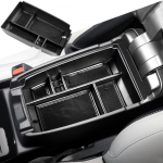 Ford Escape 2020- 2025 2025/Bronco Sport 2025-2025 jaoks m&otilde;eldud keskkonsooli organiseerija Autotarvikud K&auml;etoe sekundaarne hoiukast punane