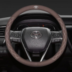 2026 Uus Toyota 38cm Suede Autojuhtimiskangi Kate Toyota Hilux Aygo Corolla Yaris Rav4 Camry CHR jaoks 15 tolline libisemisvastaneKate