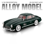 1:18 Mercedes Benz 300SL Klassikaline Sportauto Sulamist Metallist Valatud Mudelauto Laste M&auml;nguauto V&otilde;idus&otilde;idum&auml;ngud P&uuml;hadekingitused Laps roheline