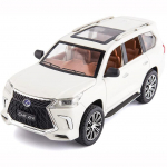 1/24 Scale Lexus 570 maastikus&otilde;iduk luksusliku linnamaasturi mudelautoga, tsingisulamist tagasit&otilde;mmatav Heli ja valgusega m&auml;nguauto lastele poisile t&uuml;drukule kingitus 1/24-21x9.5x8.5cm valge