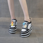 Fujin 12cm lehm ehtsast nahast naiste s&uuml;gise kevadmood peidetud kontsad naiste platvorm kiilu paksud tossud paksu tallaga kingad 33 must