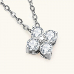 D v&auml;rvi 0,4 cttw Ristiku kaelakee ripatsid naistele S925 Sterling Silver 18K kullatud kaelakett Klassikalised peened ehted