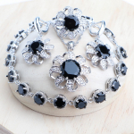 Pulmakuubikujuline tsirkoonist ehtekomplekt naistele pruuts&otilde;rmused/k&auml;ev&otilde;rud/k&otilde;rvar&otilde;ngad/ripatsiga kaelakee komplekt 7 must