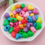 Akr&uuml;&uuml;list segav&auml;rvi kaelakee K&otilde;rvar&otilde;ngad Aksessuaarid Aksessuaarid helmestega Liblikas 50/100tk lahtine rant DIY K&auml;sitsi valmistatud k&otilde;rvar&otilde;ngad K&auml;ev&otilde;ru S&uuml;damekujuline Heart shaped