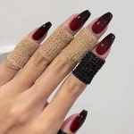 24 t&uuml;kki Wear Nail Red Manik&uuml;&uuml;r Must Prantsuse k&uuml;&uuml;nekleebis Eemaldatav k&uuml;&uuml;net&uuml;kk K&uuml;&uuml;net&uuml;kk T&auml;iskleebis Vajuta k&uuml;&uuml;ntele