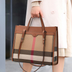 Aidrani Klassikaline ruuduline naiste kott, suure mahutavusega kaasaskantav &otilde;lakott, l&otilde;uendist lapitehnika lehmanahaga, kandiline k&auml;ekott