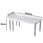 Multifunktsionaalne teleskoopiline kingariiul roostevabast terasest valamukapi all olev n&otilde;uderiiul maitseaineriiul k&ouml;&ouml;gitarvete hoiustamisriiul valge