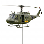 2D tasapinnalised aiakaunistuse pulgad Vietnami s&otilde;javeteran UH-1 helikopteri tuulelipp aiandus- ja aia jaoks Aiaveranda Terrass Veteranide kingitus