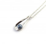 Altesse [M2704] - Collier Argent 'Sissi' gris blanc hall