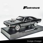 1:32 Scale Diecast Model Car Fast Super Car Domi 1970. aasta Dodge Chargeri sulamist auto, heli ja valguse tagasit&otilde;mbamise m&auml;ngus&otilde;iduk lastele ja t&auml;iskasvanutele 17x6x4.5cm must