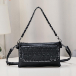 JIETOTYX Gothic Crossbody kott naistele pealuu reljeefse ja naastrehviga Siduri rahakott Trendikas kandiline &otilde;lakott mobiiltelefoni kotid must