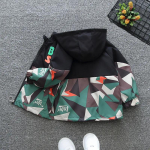 Poiste kapuutsiga jakid kevad s&uuml;gis laste lukuga &otilde;huke tuulejope vabaaja tr&uuml;kiga perforatsiooniga pealisr&otilde;ivad lasteriided 140cm roheline