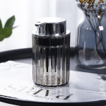 K&auml;te vahutav seebi dosaator vannitoa jaoks vedelseebi vahupudel, uuesti t&auml;idetav k&ouml;&ouml;gis surutav n&otilde;udeseebi konteiner hall v&auml;rv