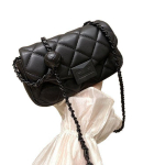 Kvaliteetne must ja &otilde;rn v&auml;ike ruudukujuline kott naistele suvel, mitmek&uuml;lgne k&otilde;rgekvaliteediline versioon, ketiga kott, &uuml;he &otilde;la kott, crossbody kott must