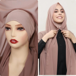 Kvaliteetne kohene &scaron;ifoonist hijab-r&auml;tik sisseehitatud magnetitega, &uuml;hev&auml;rviline moslemi naiste sall-keep alusm&uuml;tsiga white