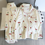 Cherries Print Kaheosaline pidžaamakomplekt S&uuml;gisene kunstpuuvillane pidžaama Moodne koduriided Naiste p&uuml;ksid ja top komplekt Pidžaamad M