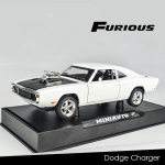 1:32 Scale Diecast Model Car Fast Super Car Domi 1970. aasta Dodge Chargeri sulamist auto, heli ja valguse tagasit&otilde;mbamise m&auml;ngus&otilde;iduk lastele ja t&auml;iskasvanutele 17x6x4.5cm