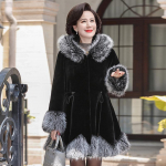 Keskealise ema talvine puuvillane sulejope, imiteeritud kasukas, keskealiste ja eakate naiste keskmise pikkusega kuldne naaritsa mantel 5XL