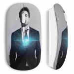 Juhtmeta raudmehe stark stiilis hiir