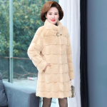 Suure suurusega naiste s&uuml;gis- ja talvine keskmise pikkusega paksendatud kunstkarusnahast mantel XL aprikoosi