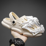 Mood Meeste Sandaalid Loomingulised Koletiste Sussid Kerged EVA Meeste Vabaajajalatsid Uudsed Vabaaja Klapid Ranna Sandaal Libisemiskindlad Sise- Kodu Slaidid 38 beež