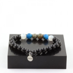 Pierres et Min&eacute;raux. Bracelet Perles Saphir de Mogok, Birmanie, Myanmar + Selenite du Maroc Fabriqu&eacute; en France.