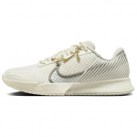 NikeCourt Air Zoom Vapor Pro 2 Premium HC Gold Flair Pack Naiste Tennised Kreemjas Kahvatu-Iivoori Hele-Orapruun FZ1555-100 41