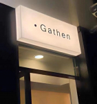 Kohandatud akr&uuml;&uuml;lvalguskasti nurgapealse poe reklaam &ndash; Seinale kinnitatav, valgustatud, v&auml;listingimustele sobiv Custom Size