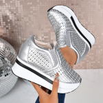 Moodsad suuremate suurustega kingad naistele 35-42 S&uuml;gismood Platvormkingad Kiilud Slip-on Vabaajakingad Zapatos De Mujer Madalad Naiste Jalatsid 35 h&otilde;be