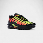 Nike Air Max Plus Must Volt P&auml;ikesekollane (Naiste) 36.5 punane