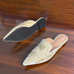 Samet tikandiga lilleline muul kingad naistele Elegantne kinga Terava kinnise varbaga sussid Slip-on madalad klipid Femmes Pantuflas Sandalias 33EU/CN34 aprikoosi
