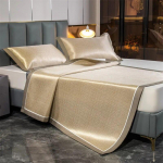 Kvaliteetne Carbon Light jahutav voodimatt suvise soojuse hajutamiseks ventilatsiooniavad Suvine matt voodile Pestav k&uuml;lm voodipadi 150x200cm 3 pcs set