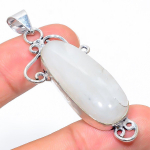 Natural Rainbow Moonstone Gemstone 925 Sterling Silver Pendant 2.44 e6i00