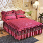 3 tk. Kvaliteetne reljeefne sametvoodi seelik 1 tk romantiline elegantne korallifliisist voodikate Kaasas 2 tk padjap&uuml;&uuml;r 3pcs Design 120x200